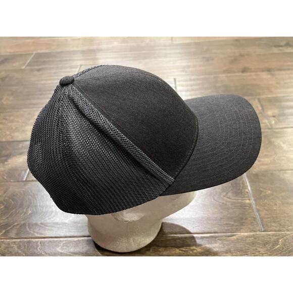 Travis Mathew Mens KD Gray FlexFit Adjustable SnapBack Hat Baseball Cap - Picture 5 of 9